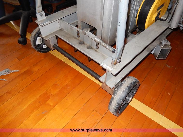 image for item AX9222 Alumaloft APL30AC electric platform lift