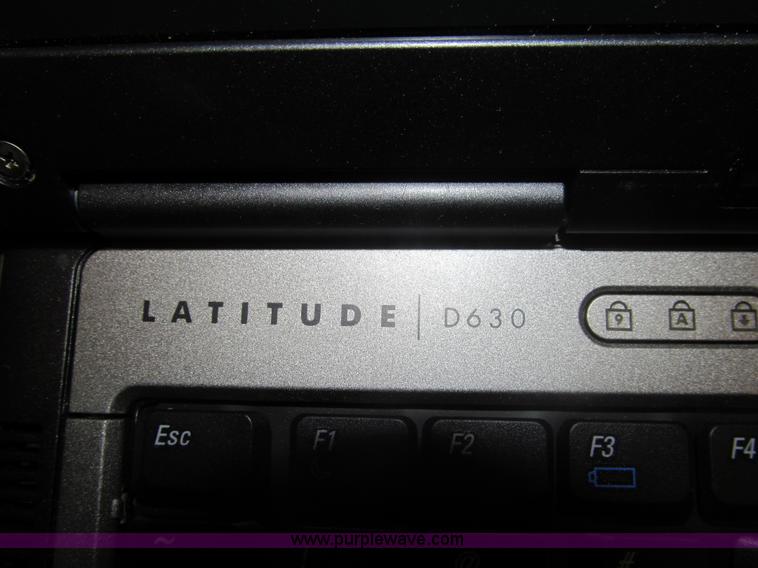 image for item AY9812 (71) Dell Lattitude D630 laptop computers