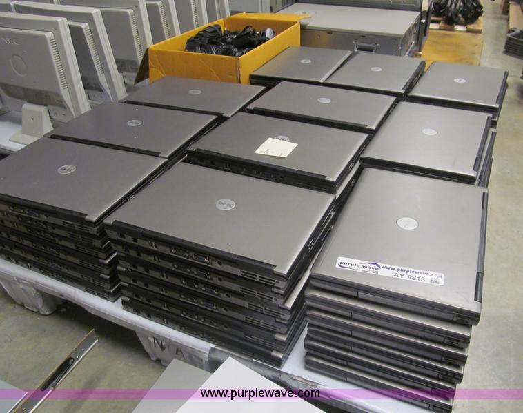 image for item AY9813 (66) Dell Lattitude D620 laptop computers