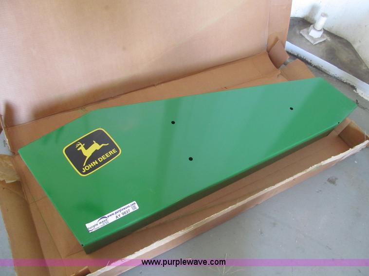 image for item AY9837 John Deere 260A disk mower shield