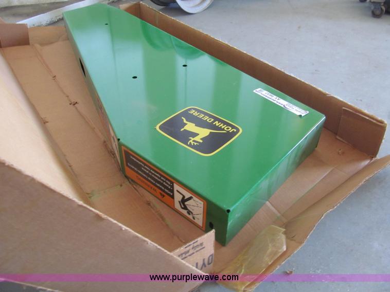 image for item AY9837 John Deere 260A disk mower shield
