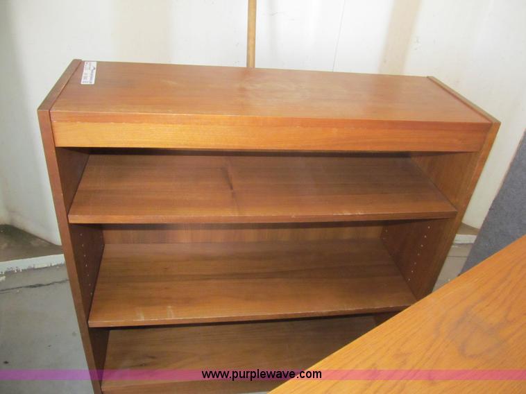 image for item AY9840 Assorted wood furniture
