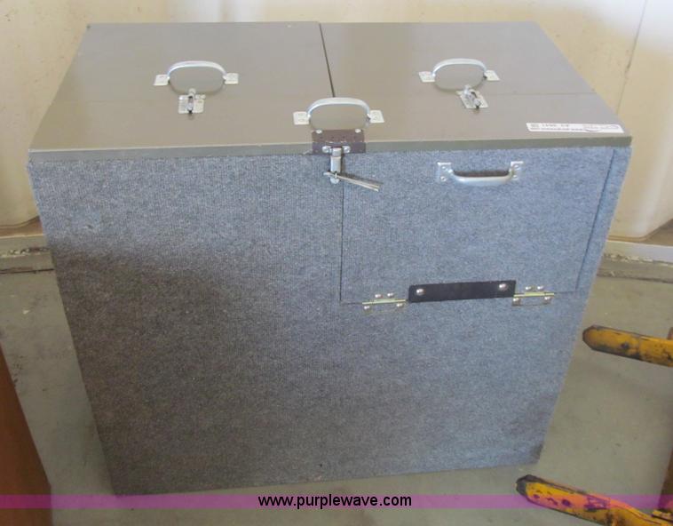 image for item AY9841 Vehicle storage box