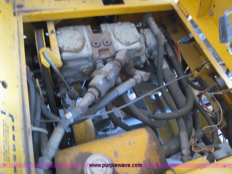 image for item AY9842 Excel Hustler 400 ZTR lawn mower