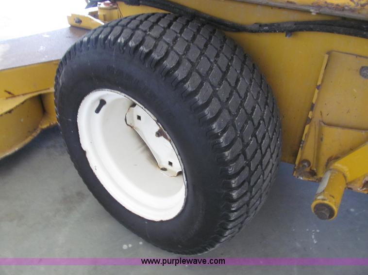 image for item AY9842 Excel Hustler 400 ZTR lawn mower