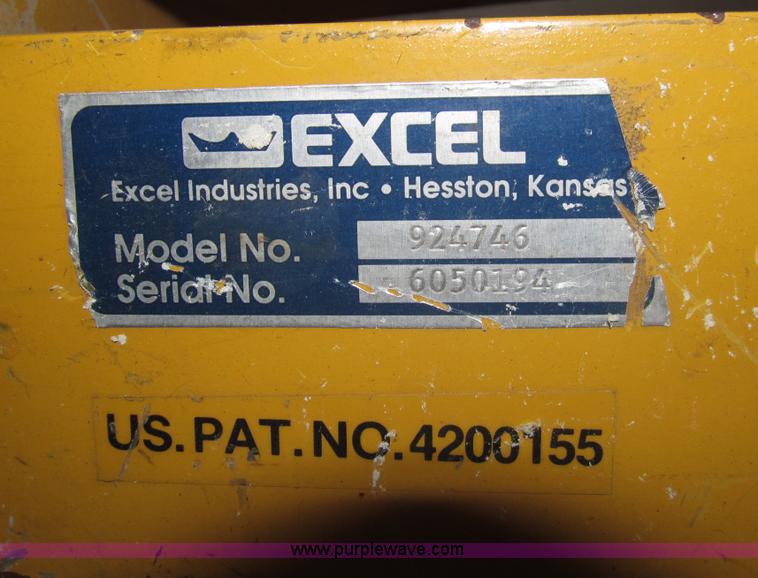 image for item AY9842 Excel Hustler 400 ZTR lawn mower