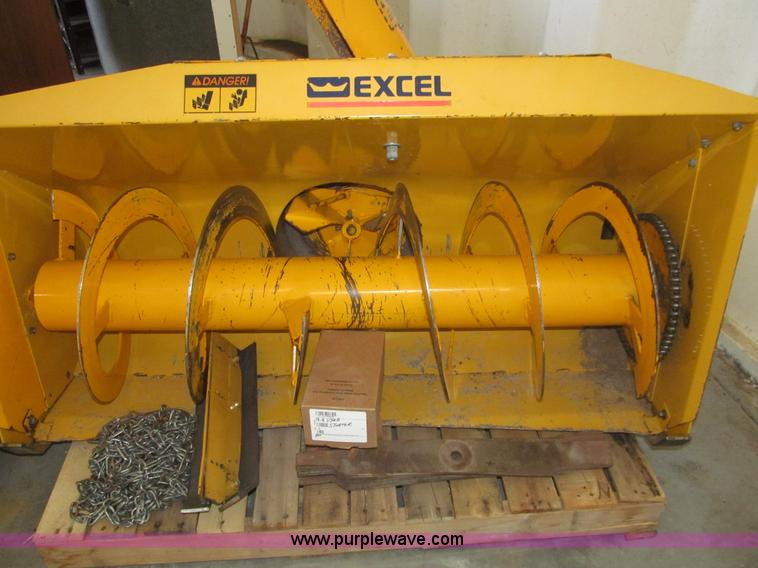 image for item AY9842 Excel Hustler 400 ZTR lawn mower