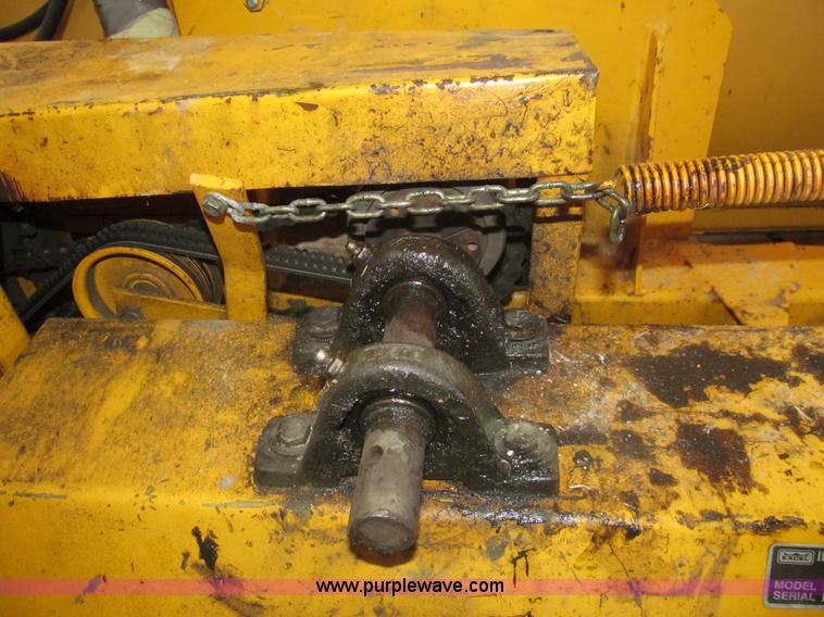 image for item AY9842 Excel Hustler 400 ZTR lawn mower