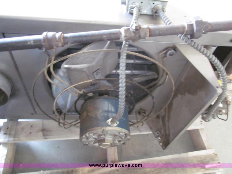 image for item AY9848 Singer 100-JUHX natural gas heater