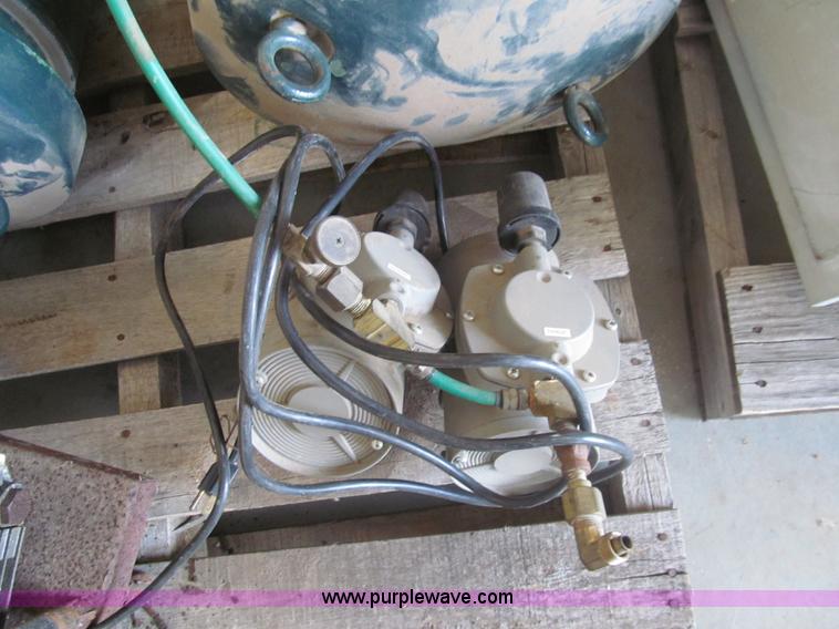 image for item AY9849 Assorted electric motors