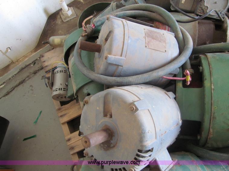 image for item AY9849 Assorted electric motors