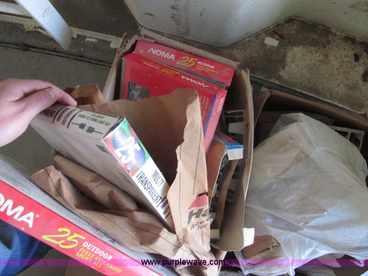 image for item AY9851 Assorted Christmas lights