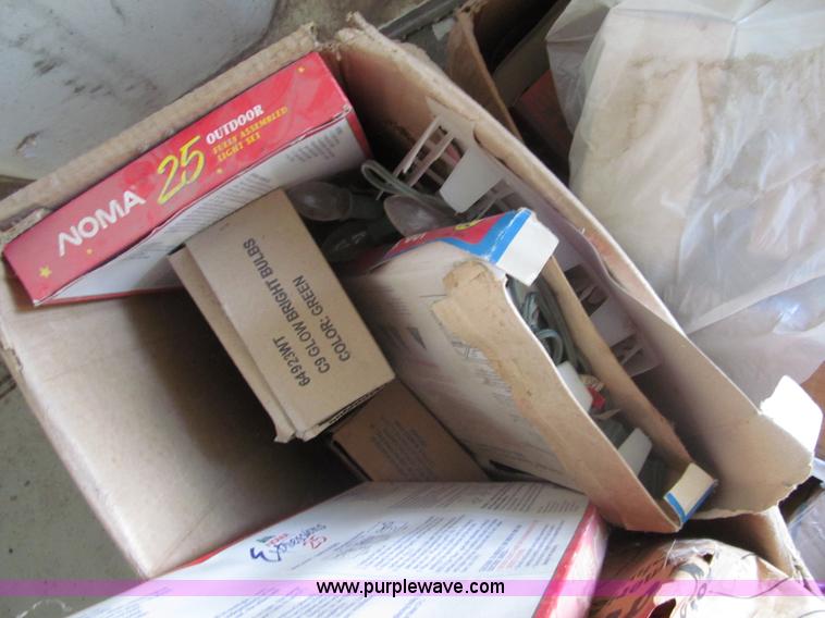 image for item AY9851 Assorted Christmas lights