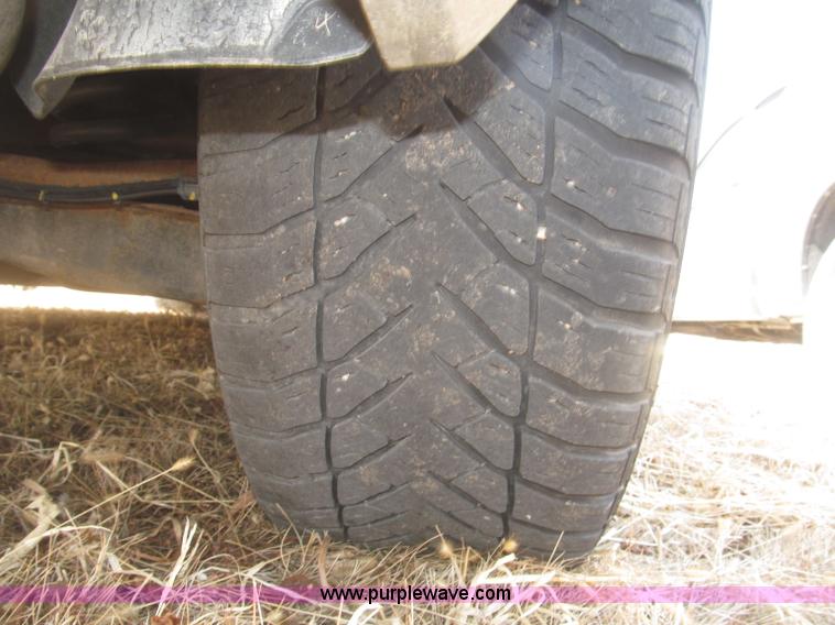 image for item F7293 2008 Dodge Charger SE