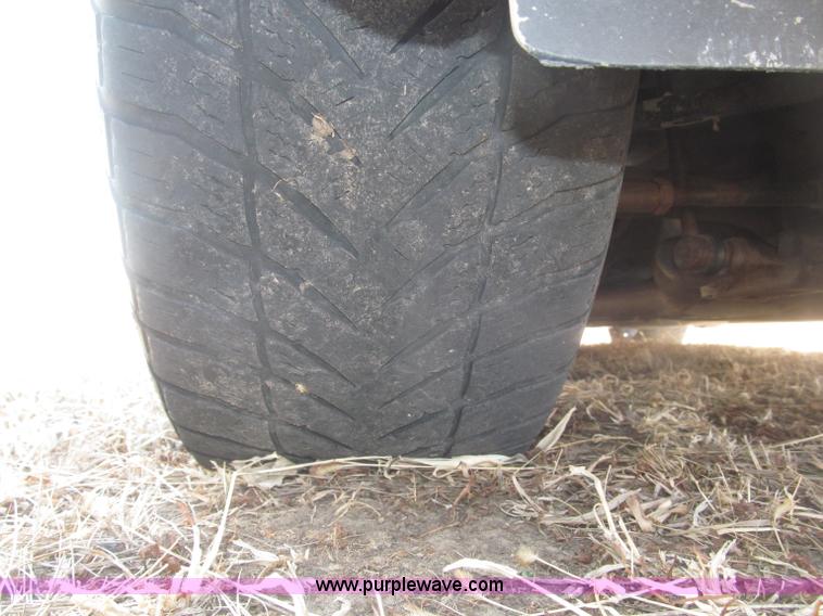 image for item F7293 2008 Dodge Charger SE