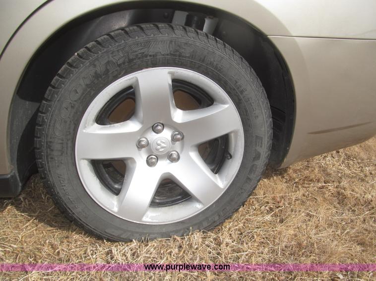 image for item F7293 2008 Dodge Charger SE