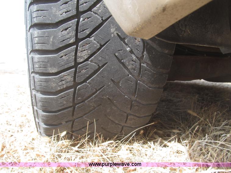 image for item F7293 2008 Dodge Charger SE