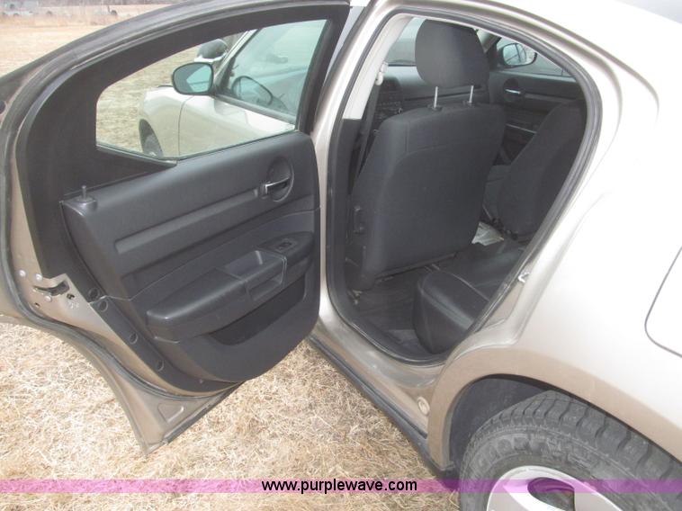 image for item F7293 2008 Dodge Charger SE