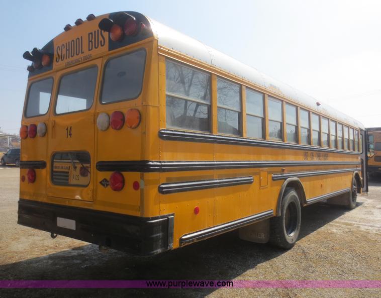 image for item F8201 1997 Spartan Crown 027-3506-77 school bus