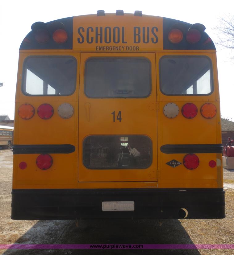 image for item F8201 1997 Spartan Crown 027-3506-77 school bus