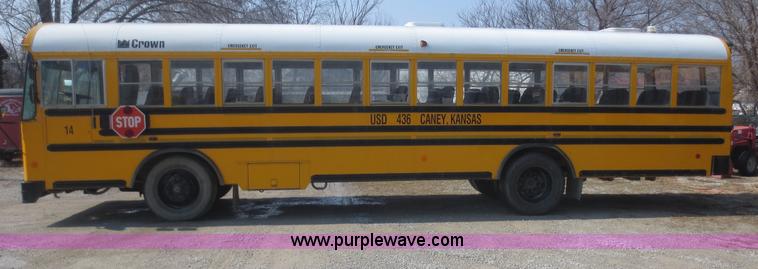 image for item F8201 1997 Spartan Crown 027-3506-77 school bus