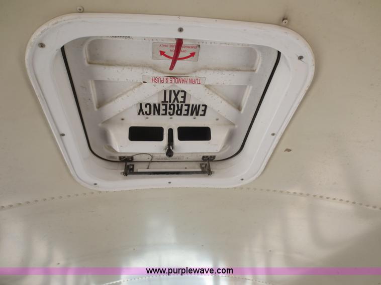 image for item F8201 1997 Spartan Crown 027-3506-77 school bus