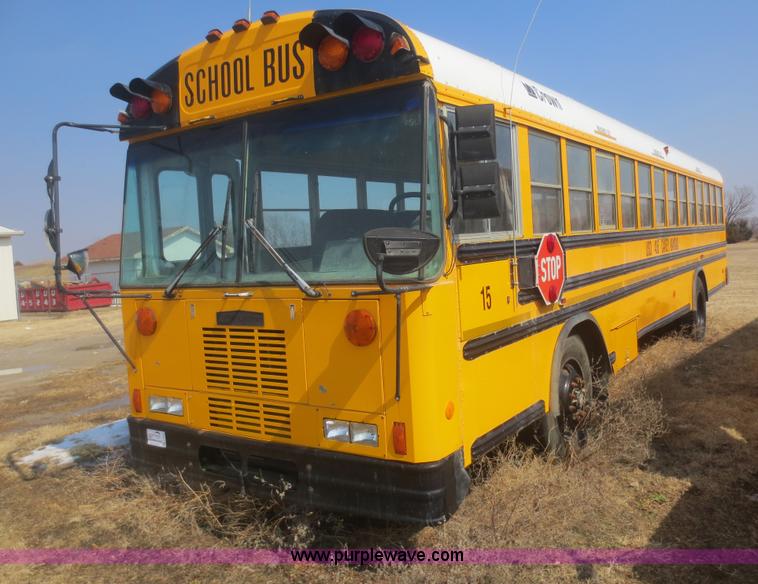 image for item F8202 1997 Spartan Crown 027-356-77 school bus