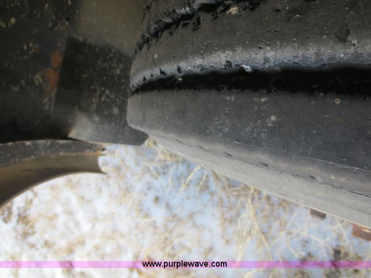 image for item F8202 1997 Spartan Crown 027-356-77 school bus