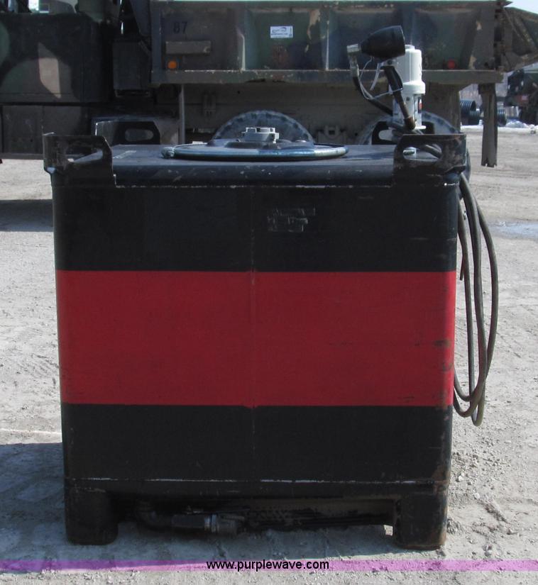 image for item G2308 Sun Oil bulk oil dispensing tank