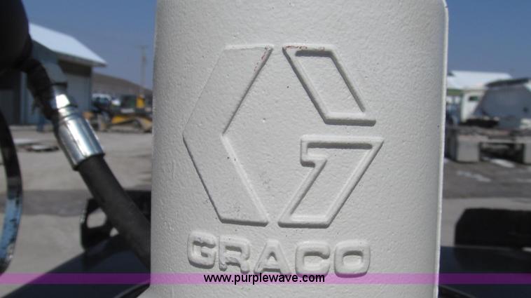 image for item G2308 Sun Oil bulk oil dispensing tank