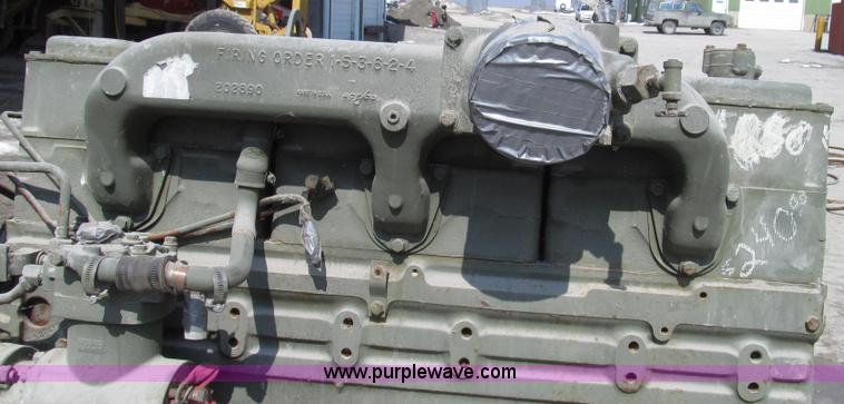 image for item G2310 Cummins NHC250 six cylinder diesel engine