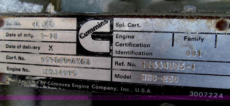 image for item G2310 Cummins NHC250 six cylinder diesel engine
