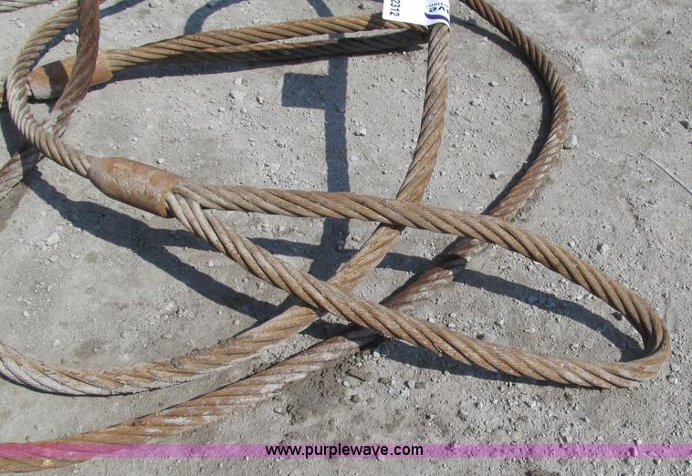 image for item G2312 (13) Fitted steel lifting cables
