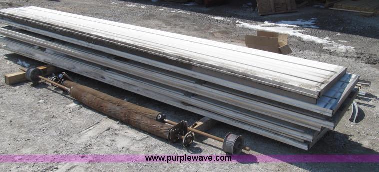 image for item G2313 Insulated overhead shop door