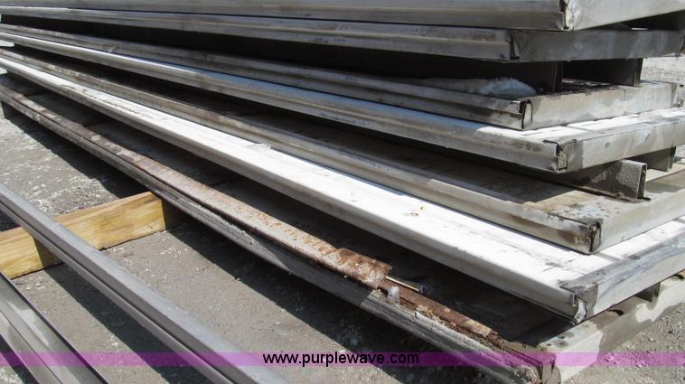 image for item G2313 Insulated overhead shop door