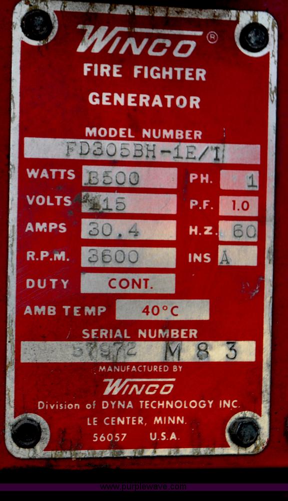 image for item G6415 1982 Ford F800 fire truck