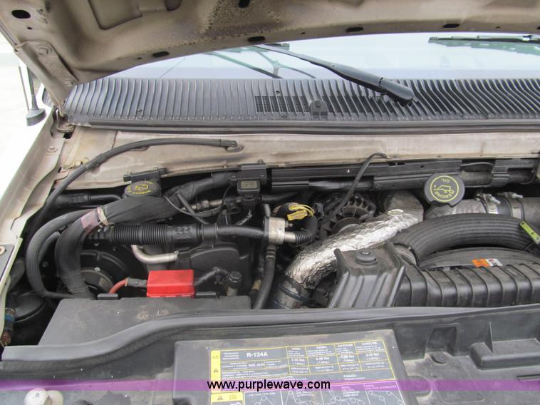 image for item G9517 2009 Ford E450 Starcraft transfit bus