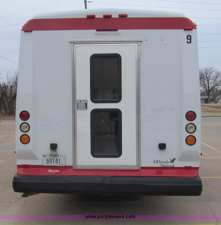 image for item G9518 2006 Ford E350 Super Duty Eldorado transit bus