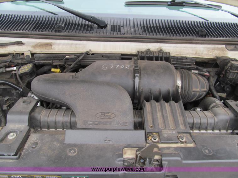 image for item G9518 2006 Ford E350 Super Duty Eldorado transit bus