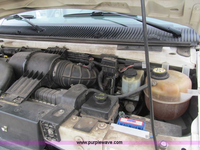 image for item G9518 2006 Ford E350 Super Duty Eldorado transit bus