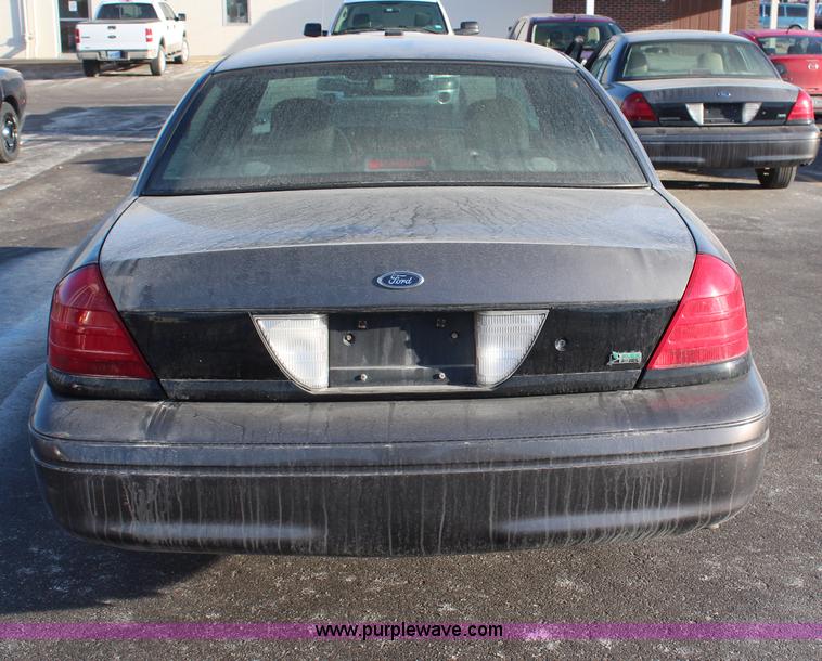 image for item H1428 2009 Ford Crown Victoria Police Interceptor