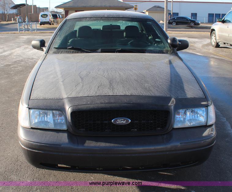 image for item H1428 2009 Ford Crown Victoria Police Interceptor