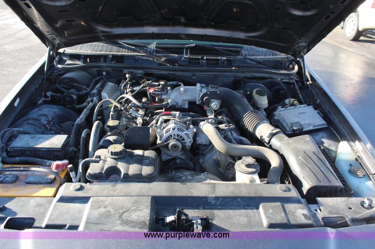 image for item H1428 2009 Ford Crown Victoria Police Interceptor