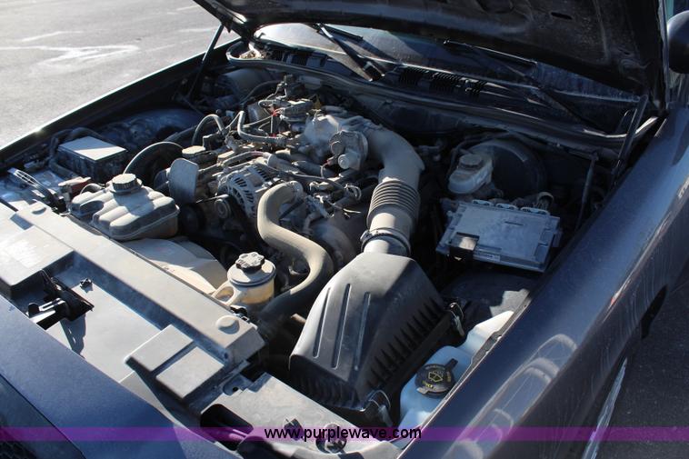 image for item H1429 2010 Ford Crown Victoria Police Interceptor