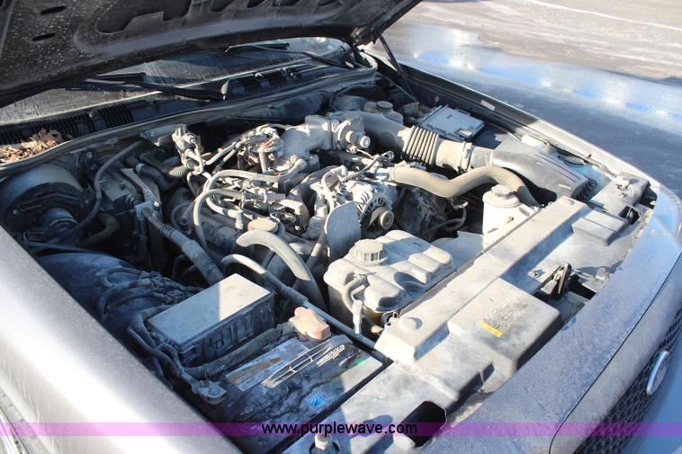 image for item H1429 2010 Ford Crown Victoria Police Interceptor