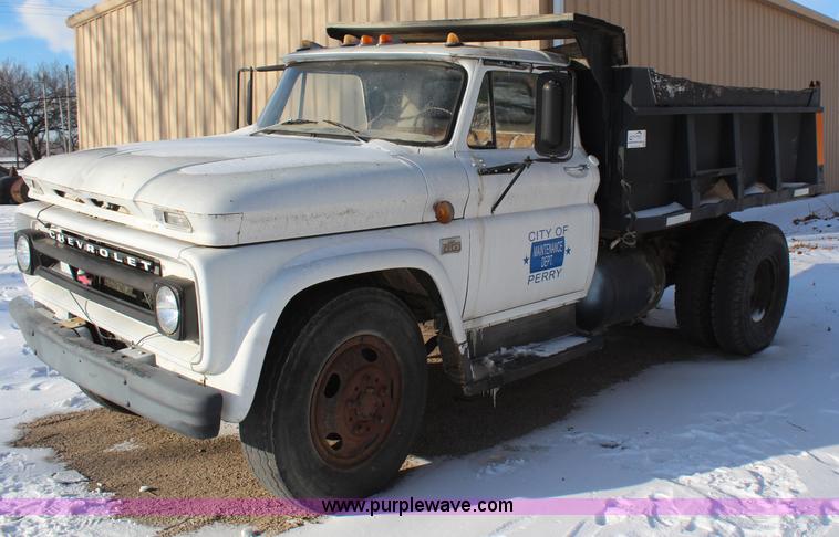 image for item H1454 1966 Chevrolet C60 dump truck