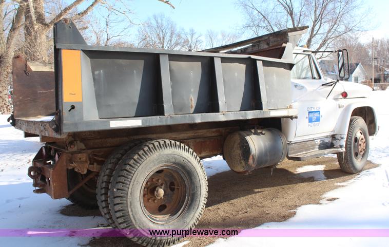 image for item H1454 1966 Chevrolet C60 dump truck
