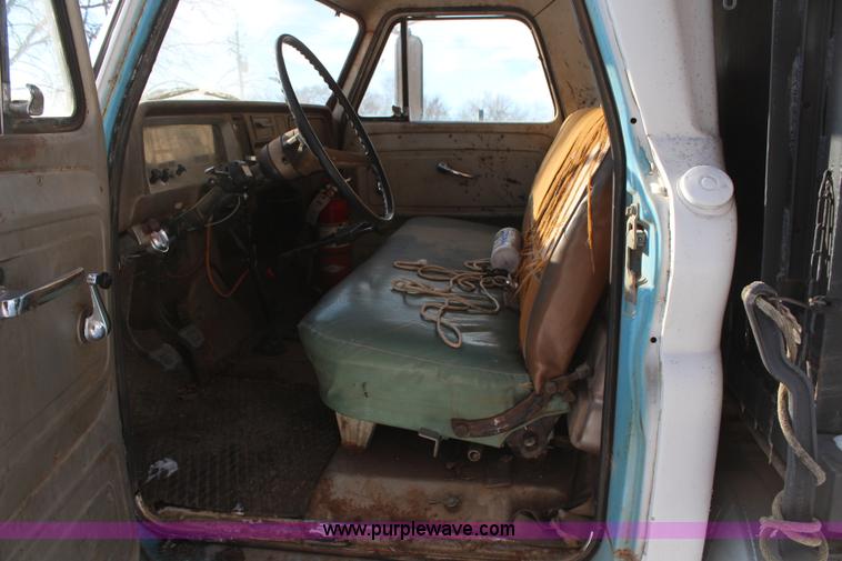 image for item H1454 1966 Chevrolet C60 dump truck