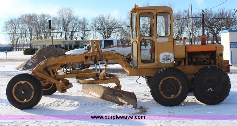 image for item H1457 Galion 503A motor grader