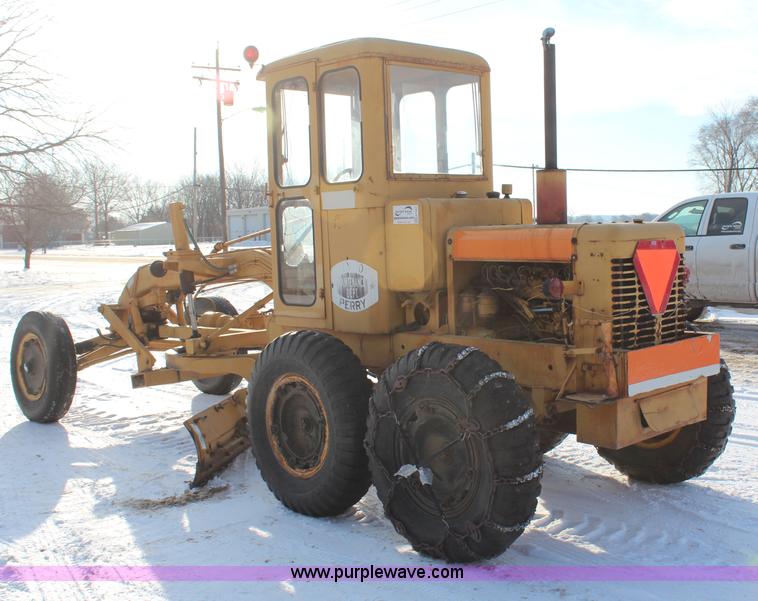 image for item H1457 Galion 503A motor grader